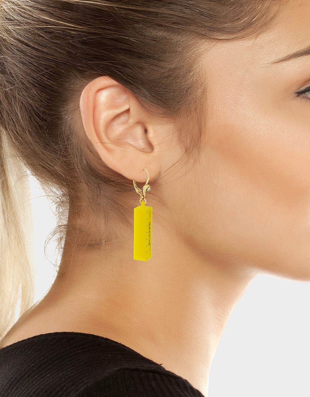 MISMATCH BREAD N BUTTER EARRINGS YELLOW - Image 6