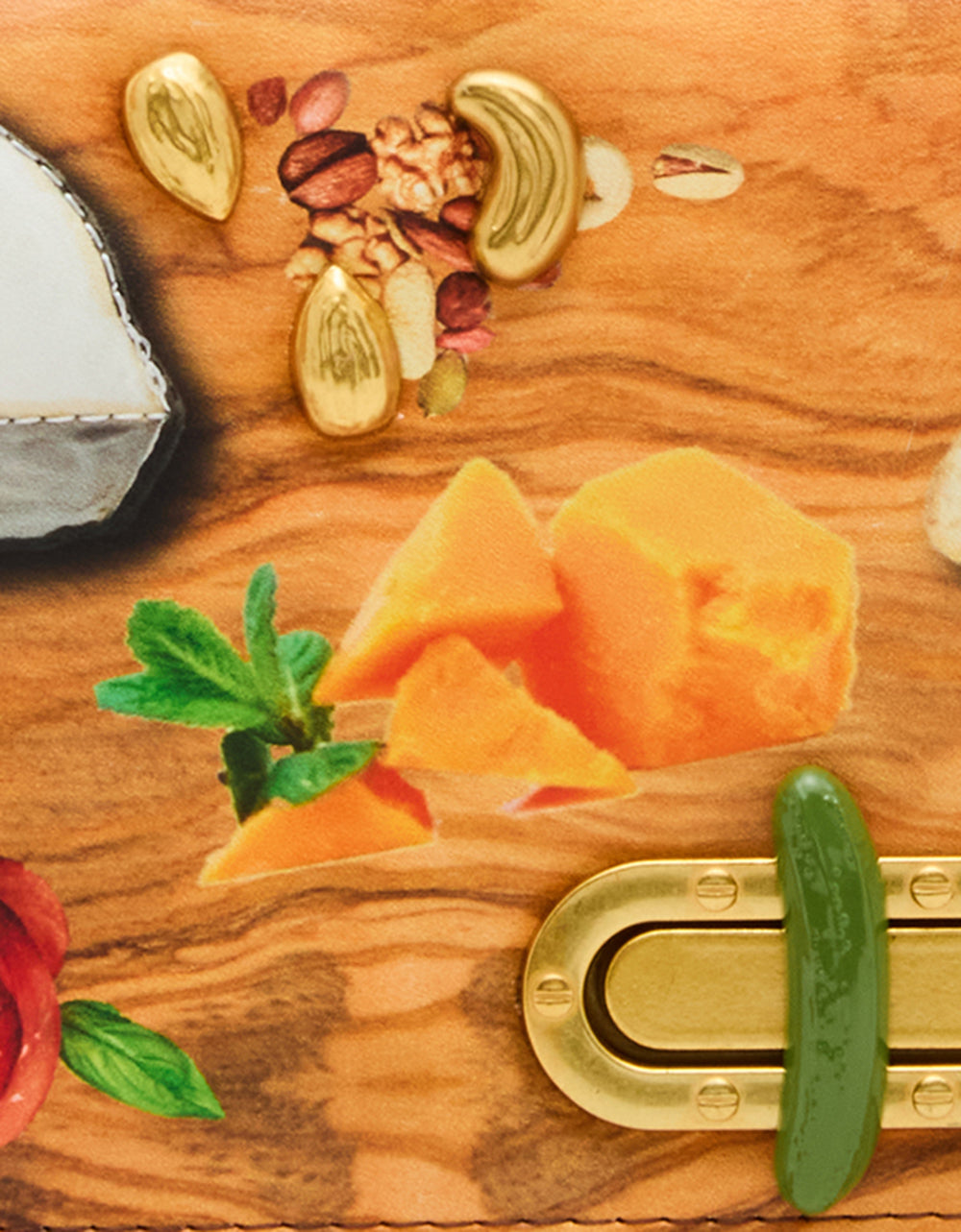 CHAR-CUTE-ERIE FOODIE BUNDLE - Image 7