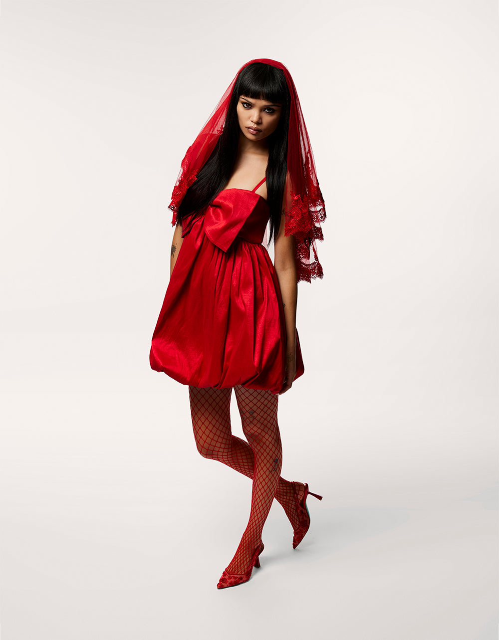 NIKKI RED - Image 9