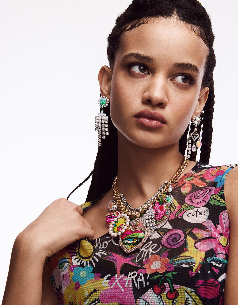 ART CAMPAIGN CHANDELIER MISMATCH EARRINGS - Image 2